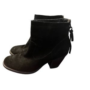Steve Madden Black Suede Zip Up Booties
